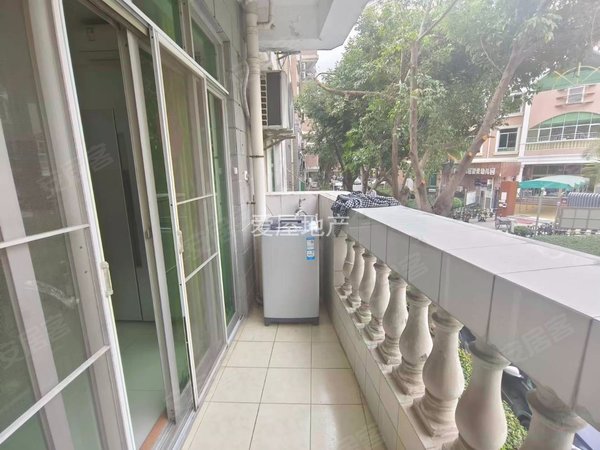 深圳龙华龙华银泉花园银泉花园,电梯两房,拎包入住出租房源真实图片