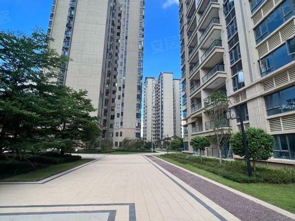 大石住宅小区 独立厨房 碧桂园藏珑府 3房 实拍图,番禺租房-广州58