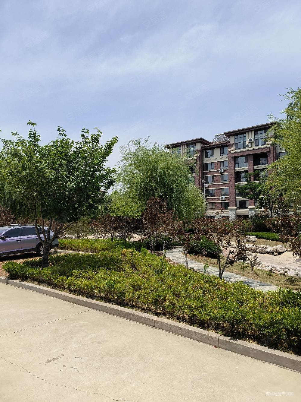 香湖丽舍三楼东边户简单装修园区中心位置首付低