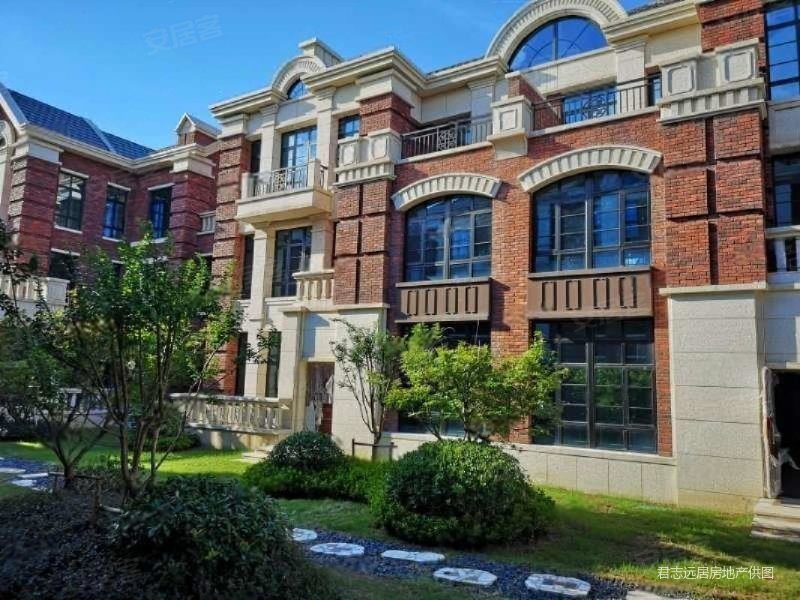 599万 园区阳澄湖半岛联排别墅 华谊兄弟艺术家村,华谊兄弟艺术家村