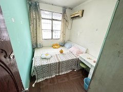 上海路地铁口，省中医院，市妇幼，临近新街口，三家合租正规卧室