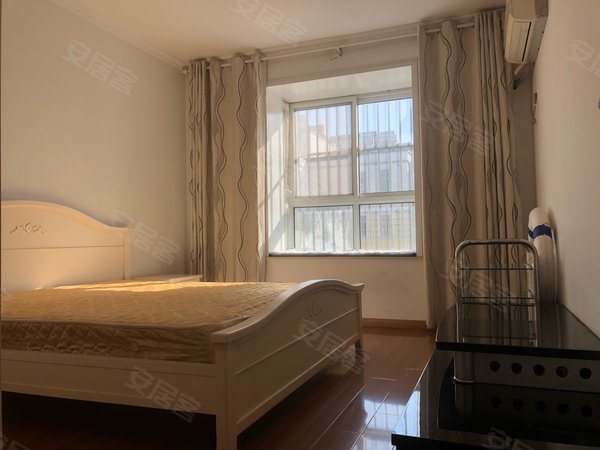 万山城市花园2室1厅1卫