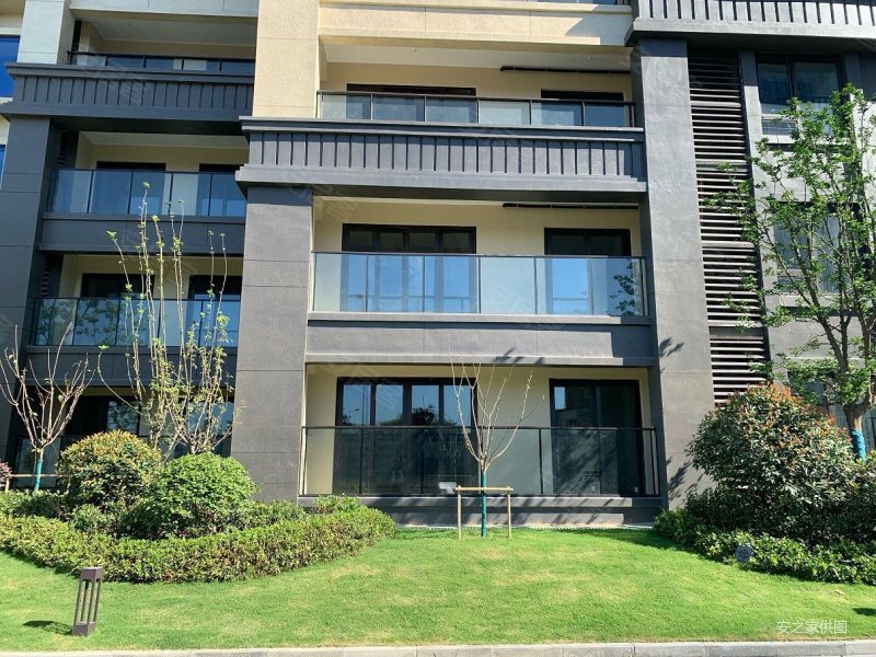 保利悦都郭新东路3室2厅2卫11046平方米