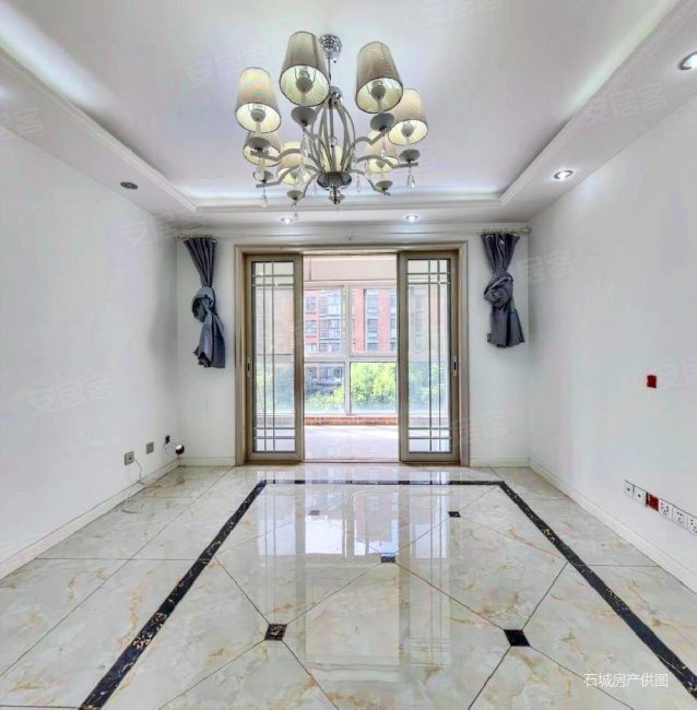 宇业东方红郡3室2厅1卫103.43㎡南北198万