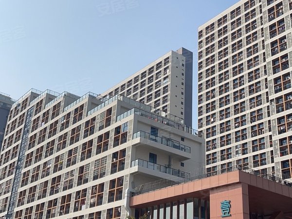 广州荔湾芳村壹城广场(诚信服务)看房先咨询,主打复式公寓,青少年网红