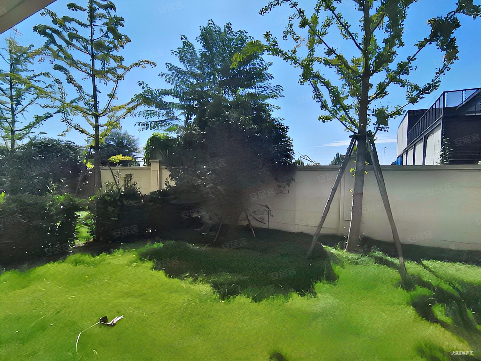 冠景君悦湖4室2厅3卫158.64㎡南北715万