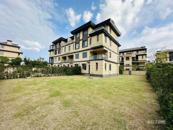 私家500平花园喜欢大花园的来独门独院别墅l业主成本价卖