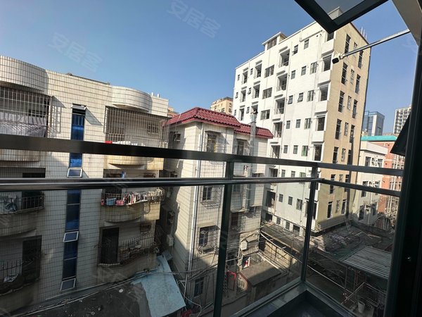 深圳南山蛇口南水村安选好房 | 蛇口 后海  南水村 奢华一房一厅 品牌