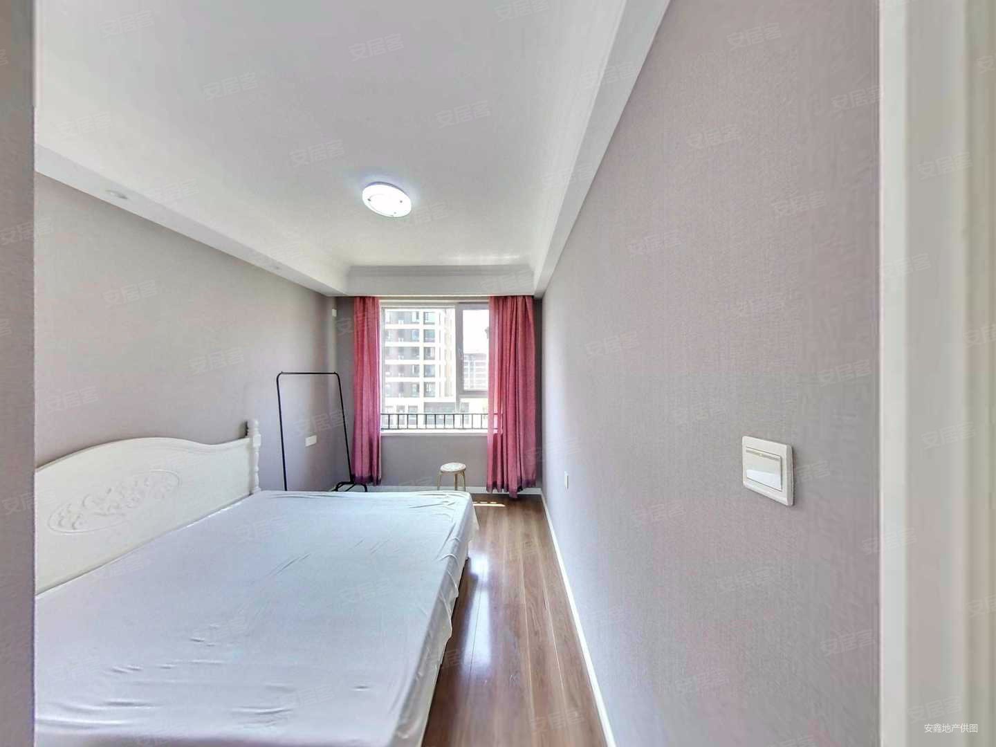 万科新都会3室2厅2卫94.51㎡南北118万