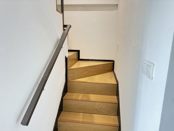 六安舒城文化广场新滨湖恒大文化旅游城750包物业 胜利宿舍对面 恒大复试公寓 两房两厅两卫出租房源真实图片