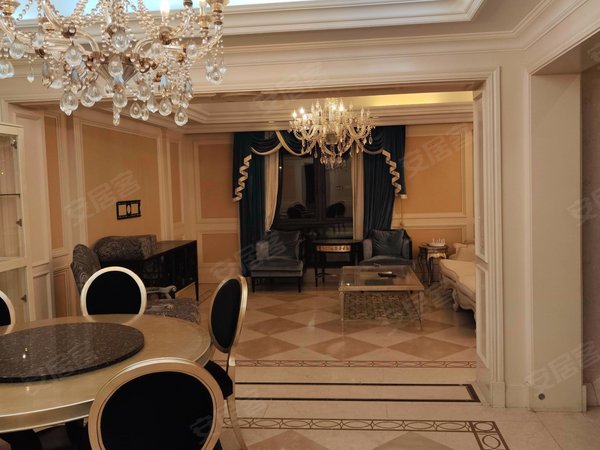 上海浦东金桥绿城上海御园森兰国际社区,南北双花园,配套齐全,拎包