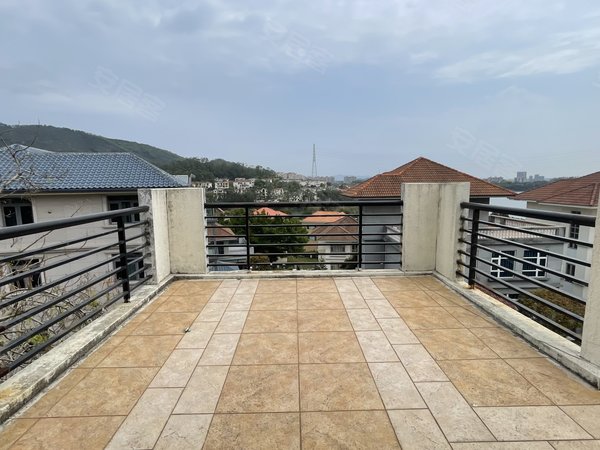 广州花都狮岭南航碧花园(别墅)半山独栋别墅,位置安静空间大,直播住家