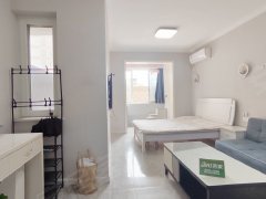 荆州沙市长港路东港家园一室一厅，看房方便出租房源真实图片