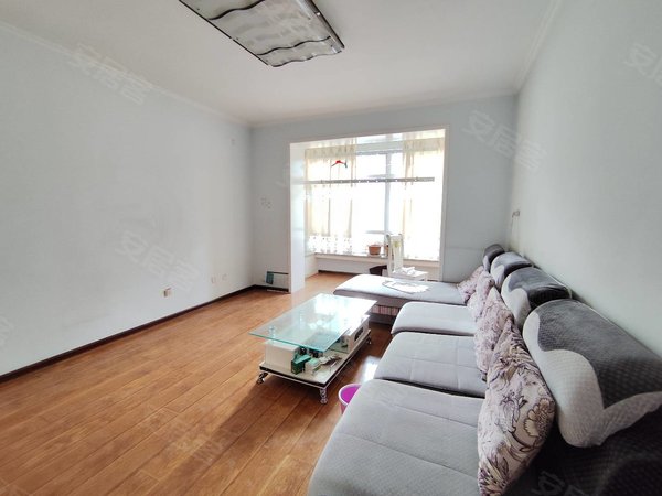 伊犁伊宁市伊宁市开发区江南春城年租,开发区24小19中旁,江南春城江南