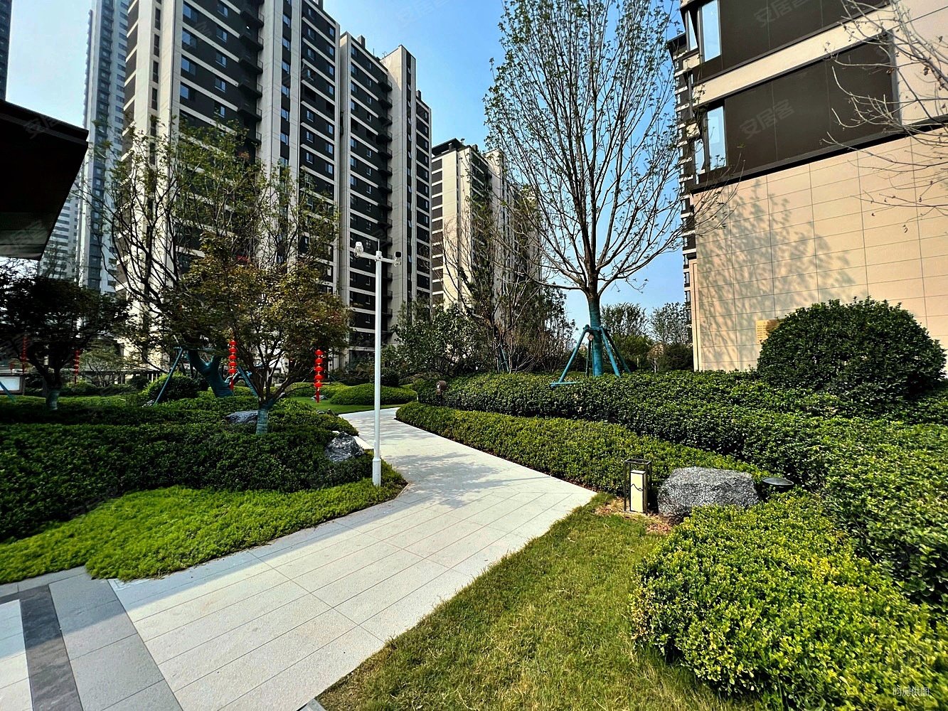 交通便利,有车位,越秀麓端府二手房,429万,4室2厅,3卫,180平米-济南