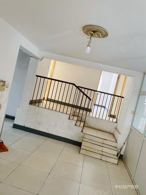 新出东兴绿景嘉园近地铁近医院双卫格局