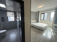 郑州郑东新区新东站片海马D区 主卧 拎包入住 5号地铁口 郑州东站 文化产业大厦出租房源真实图片