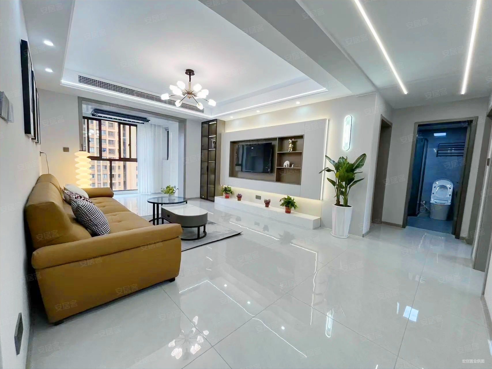 莉湖花园 商业配套齐全 电梯房 低容积 临地铁 南北通透