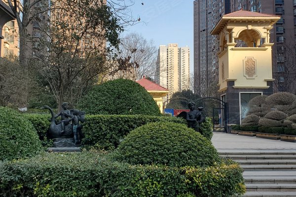 好不好_中介房产经纪人:赵明对银基王朝(四期)的评价-郑州安居客