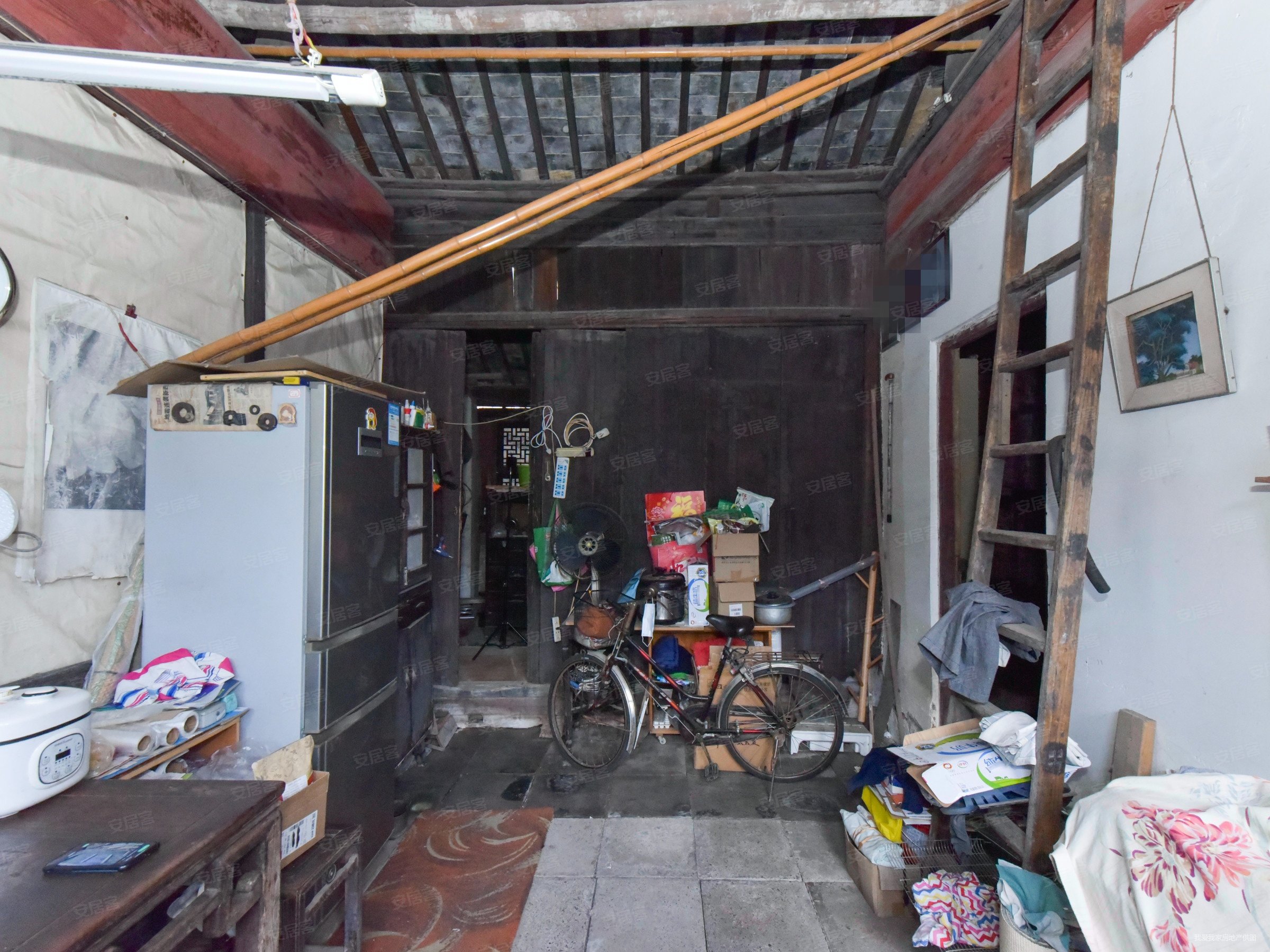 平江路旁,明国时期独门独户小四合院可翻建.