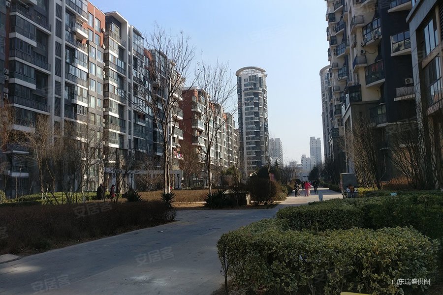 翡翠郡南区精装好房满五医疗配套成熟有电梯临地铁