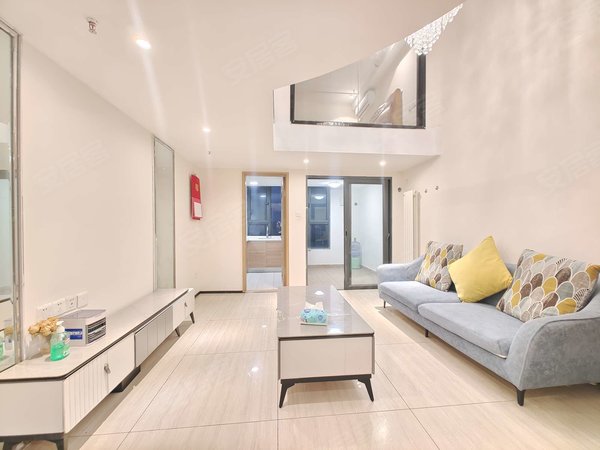 精装两居loft!恒大御澜国际白沙河畔出租房源真实图片