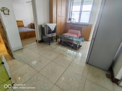 银川兴庆清河北街天玺国际附近 临湖二村 两室一厅 家具家电齐全拎包入住出租房源真实图片