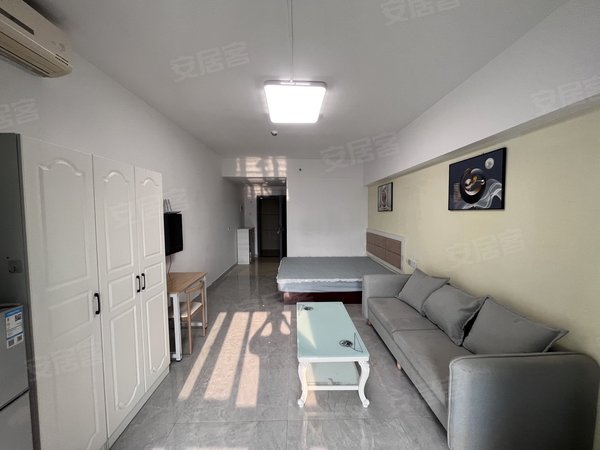 【多图】京华大厦,富山租房,过天桥京华大厦精装一室一厅楼层高采光好