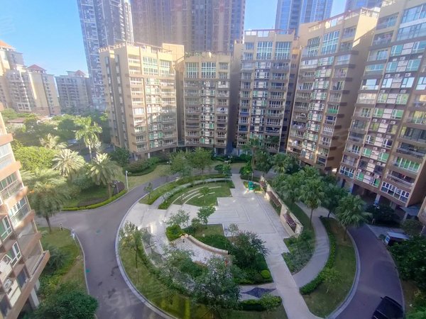 珠海香洲吉大海愉半岛花园海愉半岛,新出精装三房,空房原样出租,钥匙