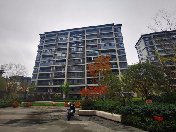 杭州临安青山湖越秀星悦城(公寓住宅)无中介费的单间出租,可拎包入住