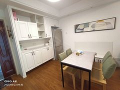 苏州张家港金港金香花苑南区 1室1厅1卫  电梯房 精装修75平米出租房源真实图片