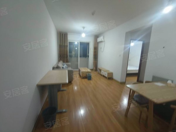 新房首租和谐佳苑保利天禧万和府省立医院卢浮公馆