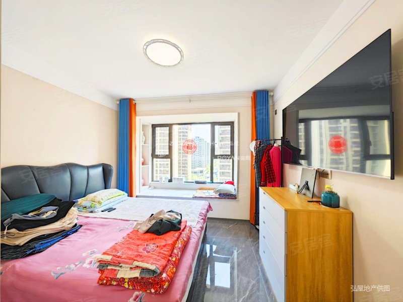 鲁商金茂悦府 带电梯 出行方便 双卫生间 近地铁 南北通透