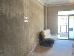 嘉兴平湖乍浦镇世达物流 近乍浦工业园区 毛坯一室 配床 配热水器出租房源真实图片
