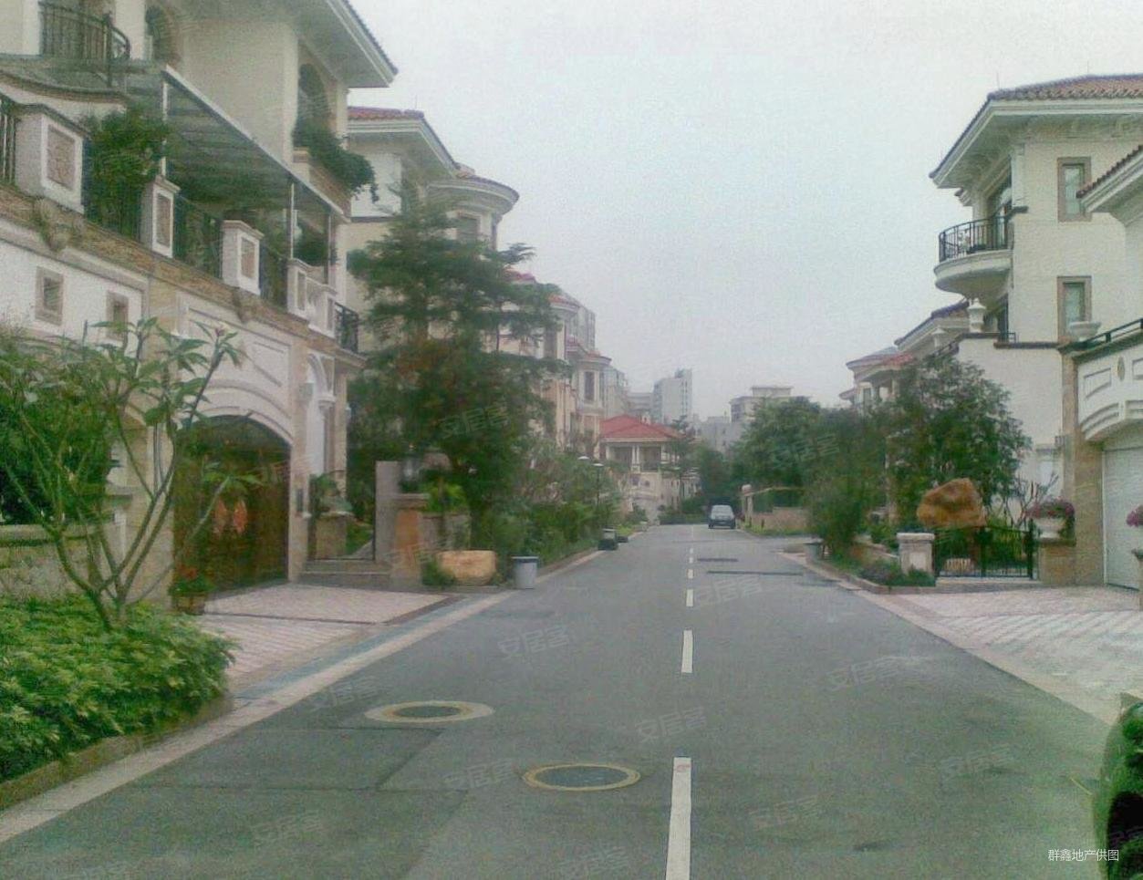 广州房产网>广州二手房>天河二手房>汇景新城二手房>明月清泉别墅>