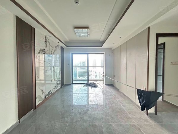 深圳盐田盐田山海四季二期华府山海四季城华府 3房精装修正4680元出租