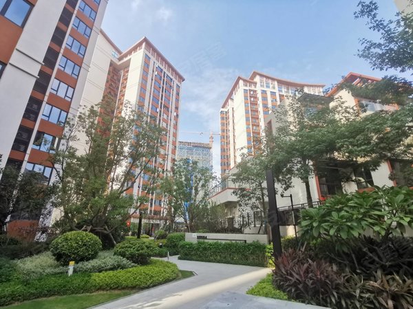 泉州丰泽北峰万科麓城动车站 软件园  正骨医院  万科麓城拎包入住