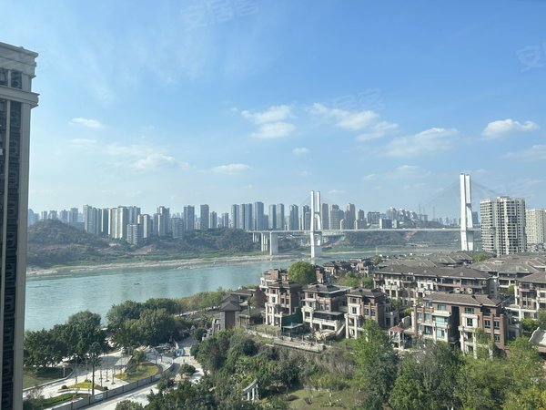重庆南岸弹子石十里长江澜庭(北区)新上 南滨一路一线江景房 全新装修