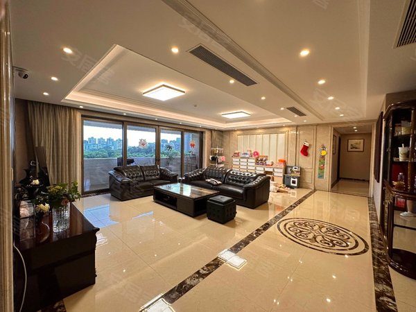 深圳福田香蜜湖香蜜湖九号大院九号大院精装4房 南北通透 全品牌家私