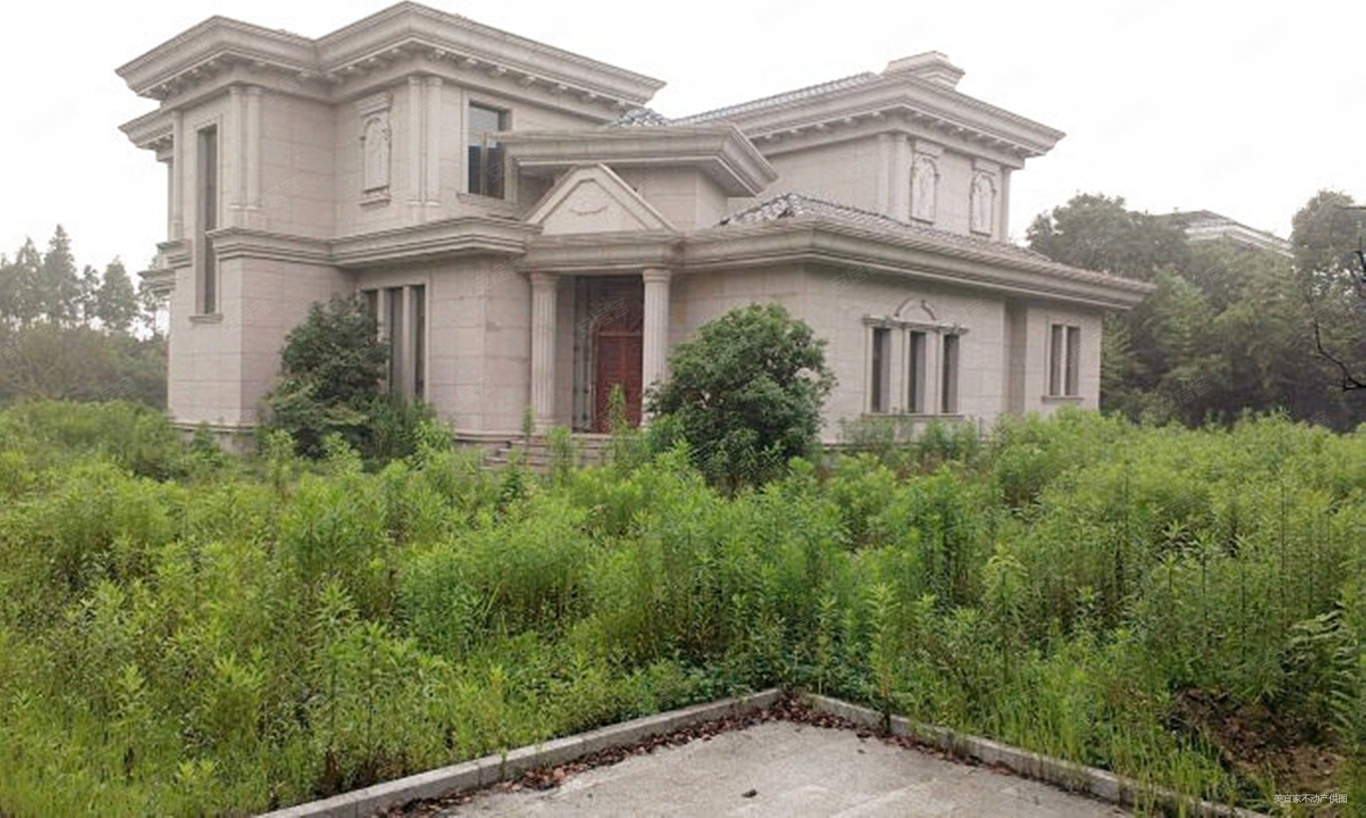 上海紫园新出豪华装修独栋 双面环河 南花园3亩 随时看房