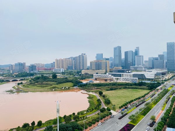 南宁良庆五象大道建发五象印月五象全新首租四房,中式园林高档小区,闹