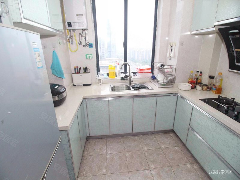 地铁口金帝海珀边套多阳台采光好带入户花园满五年