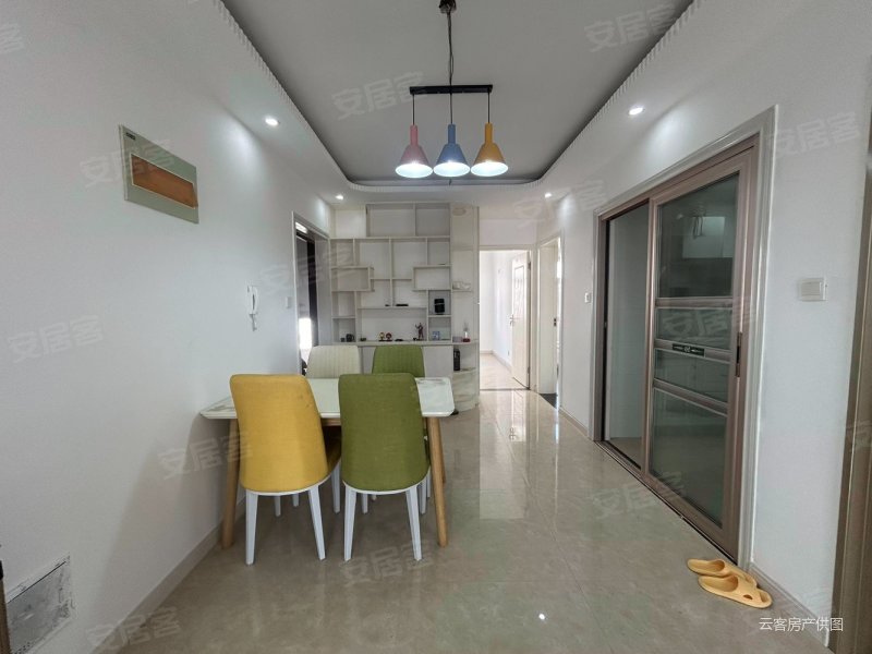 丽晶国际(b区) 洋房好楼层 南北通透 正规商品房 有钥匙