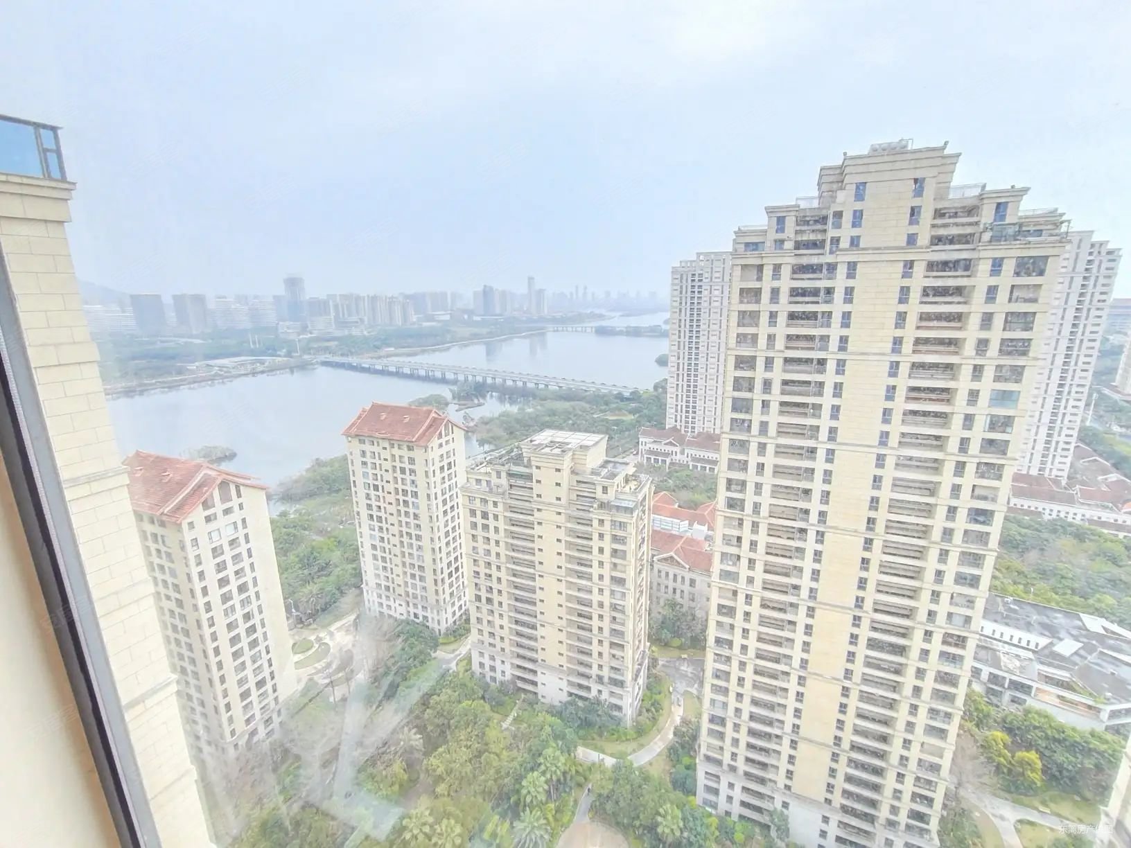 厦门房产网>厦门二手房>集美二手房>集美新城二手房>莲花新城湖园>