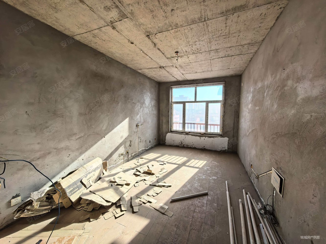 方悦名都3室2厅1卫141㎡南北70.5万