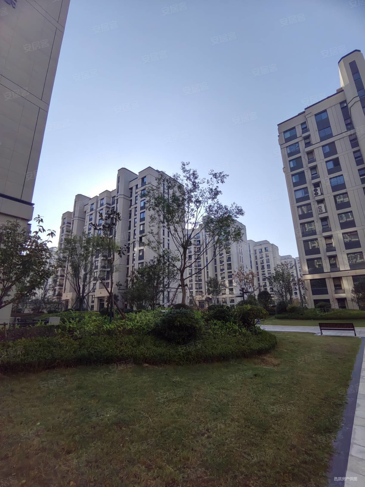 周口房产网>周口二手房>鹿邑二手房>人民公园二手房>开祥御龙城>