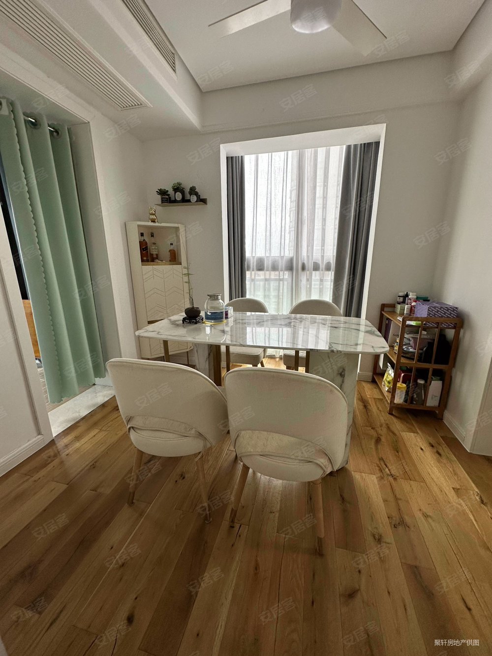 皇都香溪园 精装修 拎包入住 采光好 品质小区328万含车位