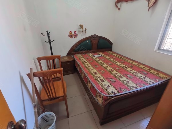 昆明五华莲花片区莲花小区莲花池理工大莲花小区 2室2厅1卫全家具家电