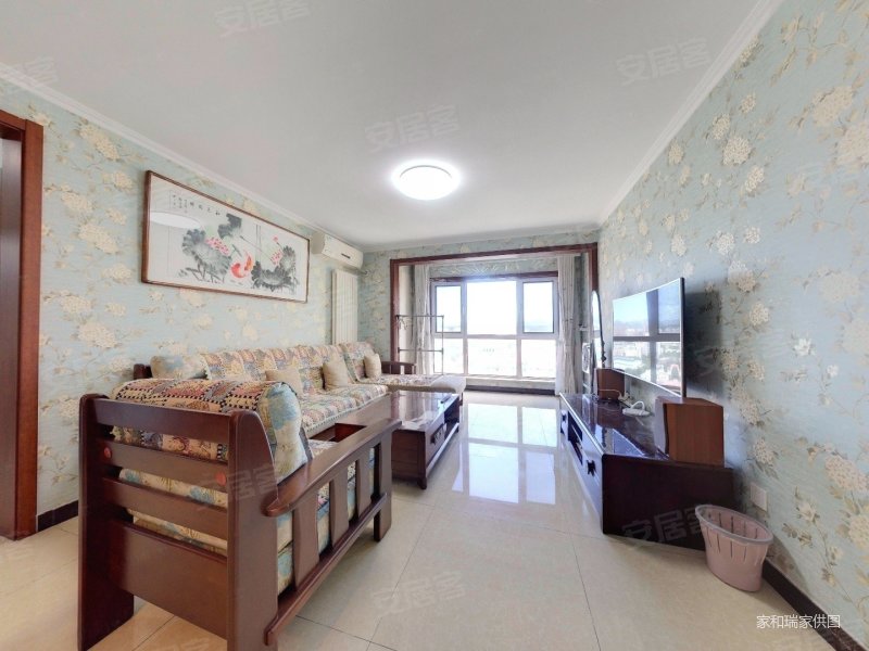 龙山华府电梯房  高楼层南北通透   精装修