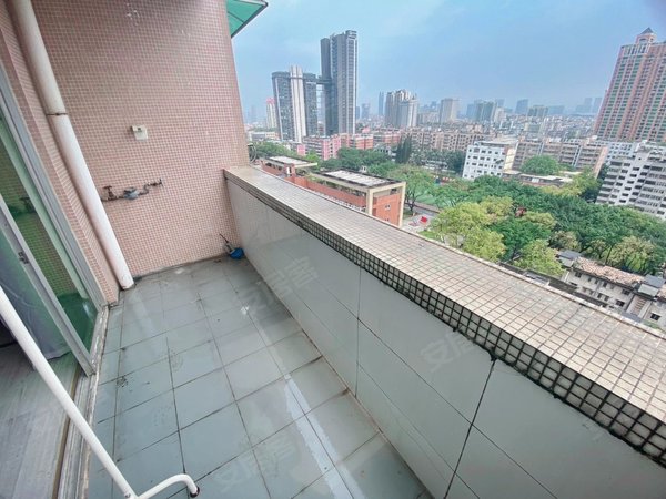 广州天河天河公园华建小区天河公园附近华建小区南向大阳台房!精装修!